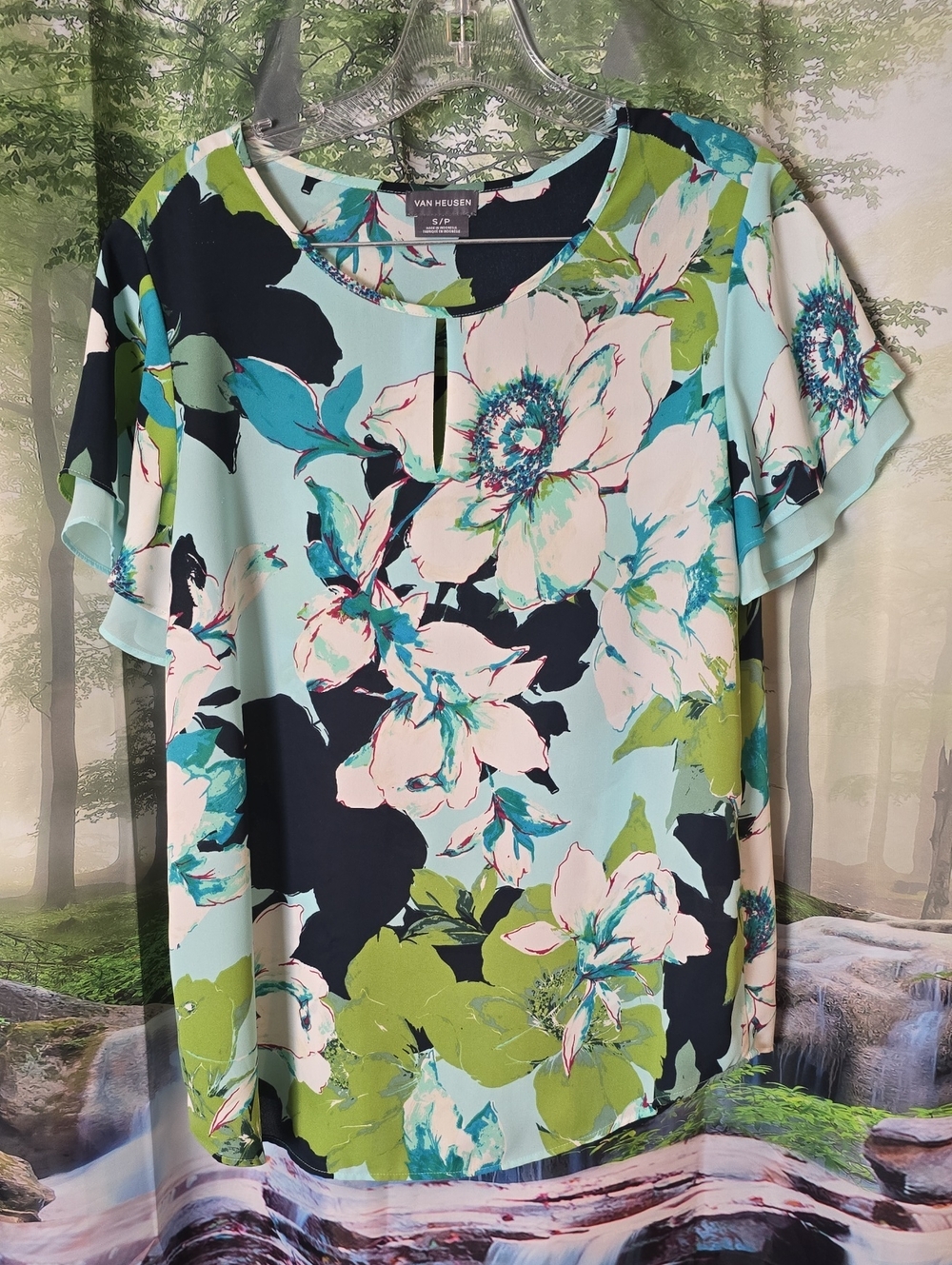Van Heusen Mint Floral Flutter-Sleeve Blouse